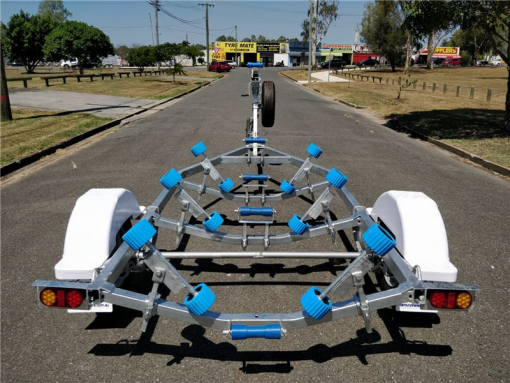 Boat Trailer with Wobble Rollers Picture