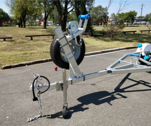 Boat Trailer with Wobble Rollers 750KG ATM