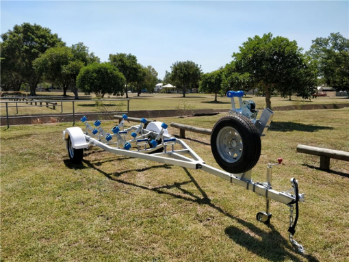 Boat Trailer with Wobble Rollers 750KG ATM