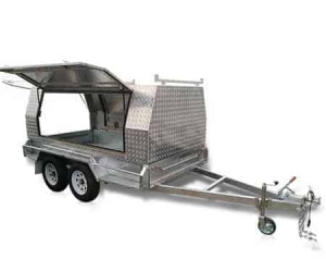 The 8 x 5 Tradesman with the side and rear door open