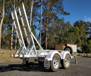 Scissor Lift Trailers Detail